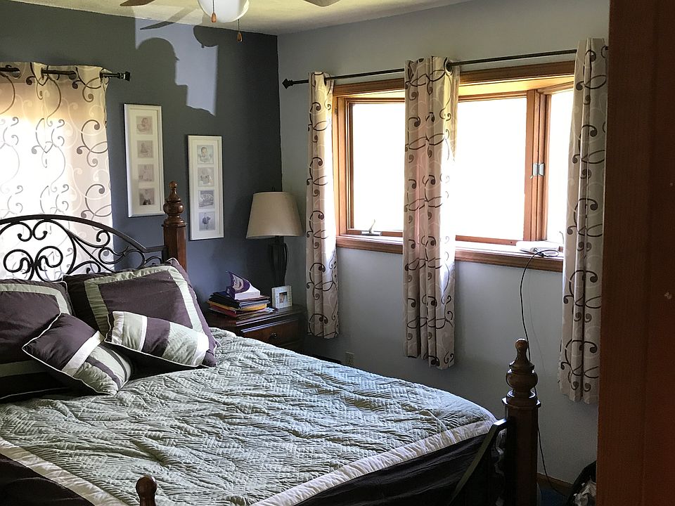 5070 N Broomhead Rd, Williamsburg, MI 49690 Zillow