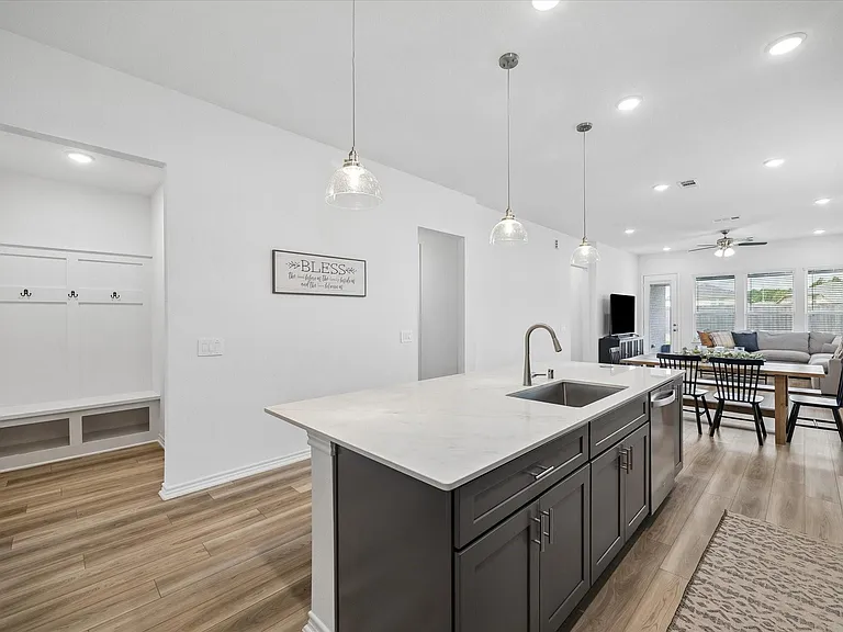 551 Ruby Bend Ln — Photo 10
