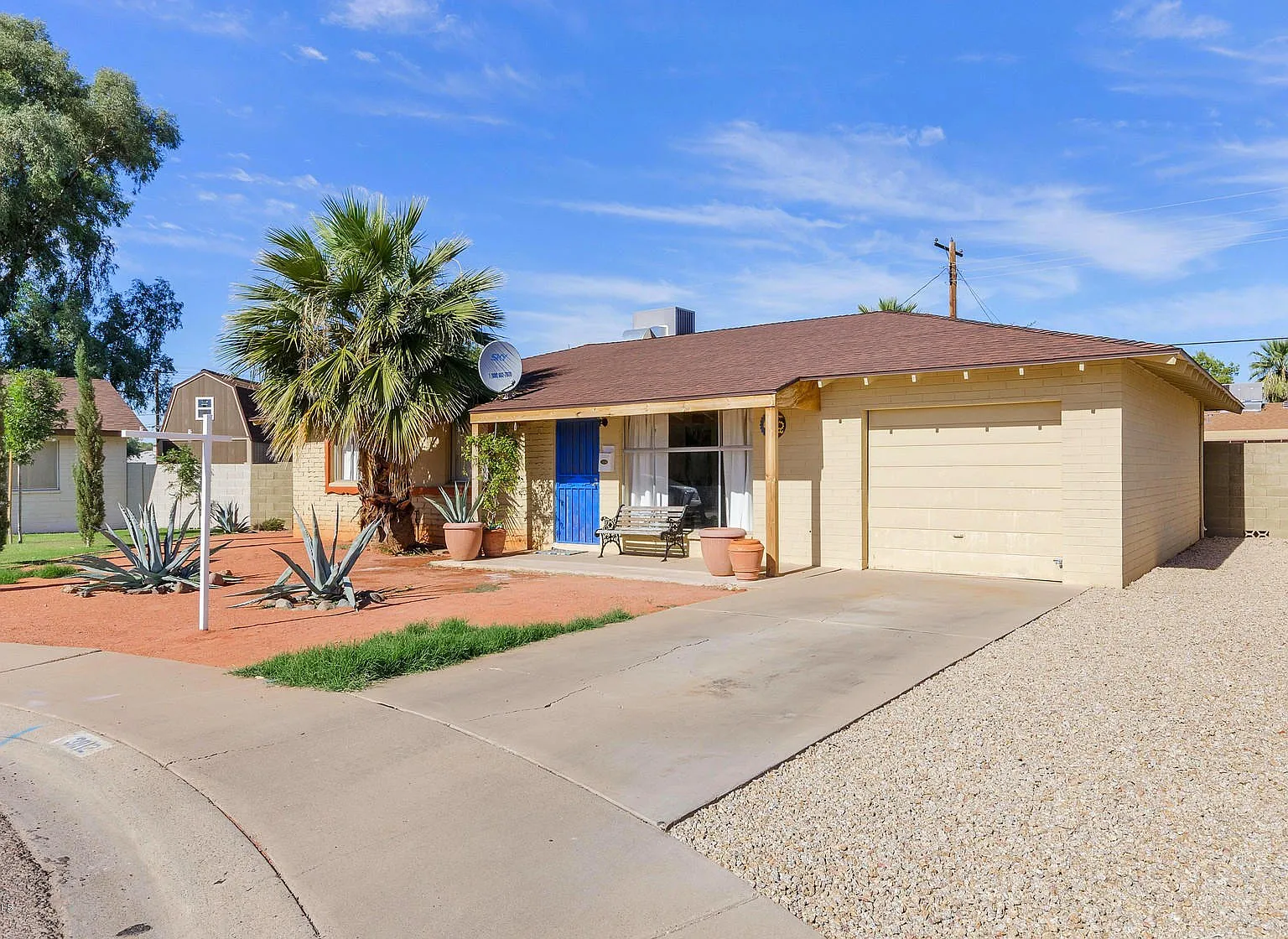3 bed, 1800 sqft, $2,290 — Photo 1