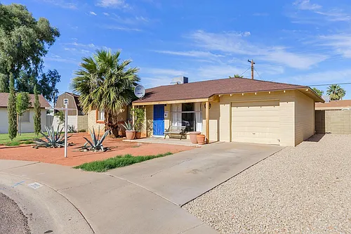 3812 W Palmaire Ave Photo 1 3812 W Palmaire Ave Photo 1