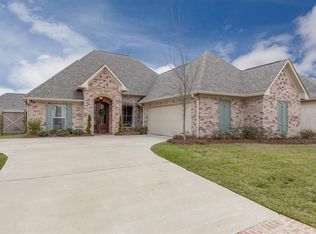 811 Harvest Xing, Flowood, MS 39232