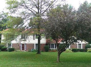 9636 Bridlewood Trl, Dayton, OH 45458