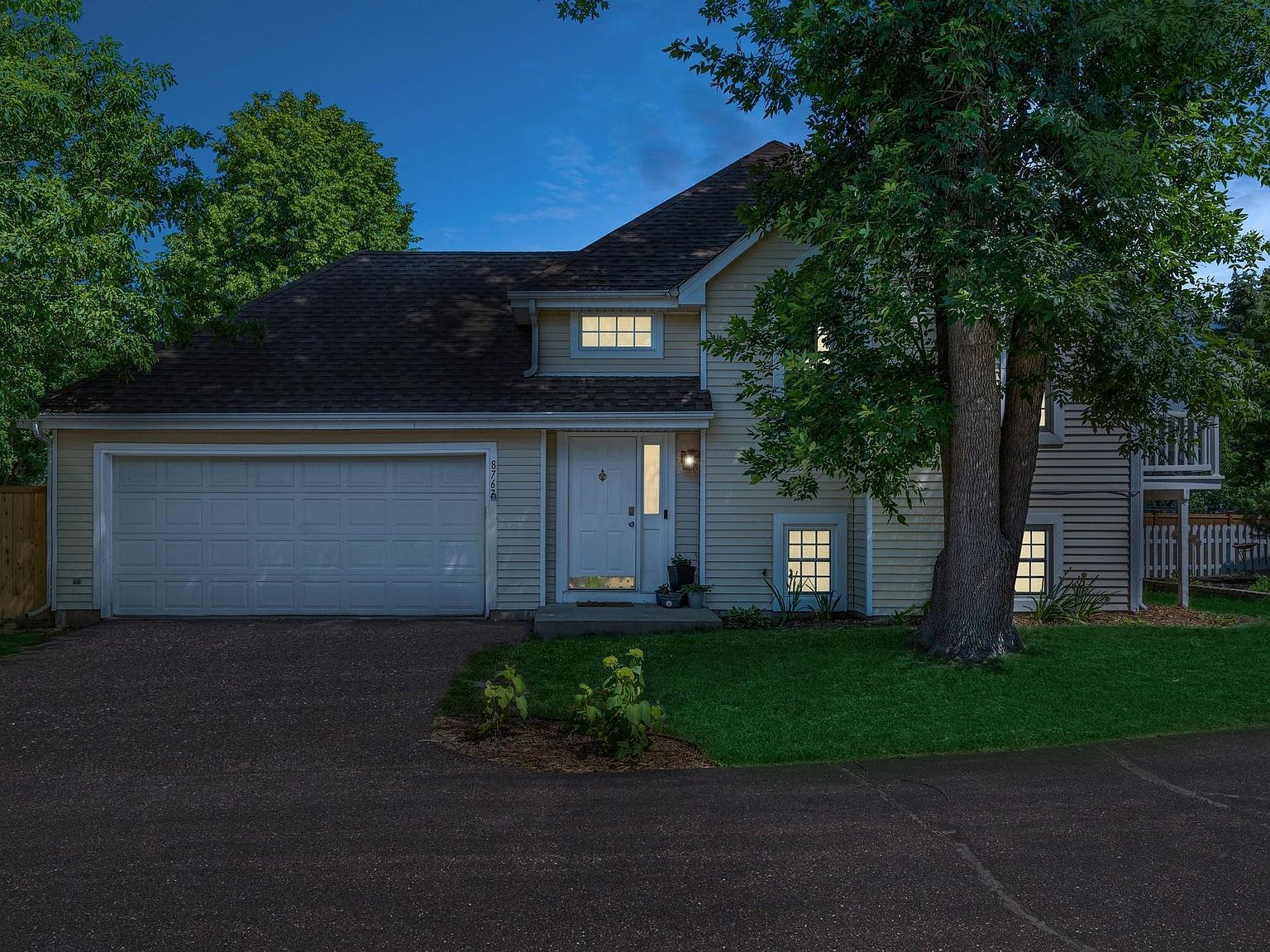 8767 Knollwood Dr, Eden Prairie, MN 55347 Zillow