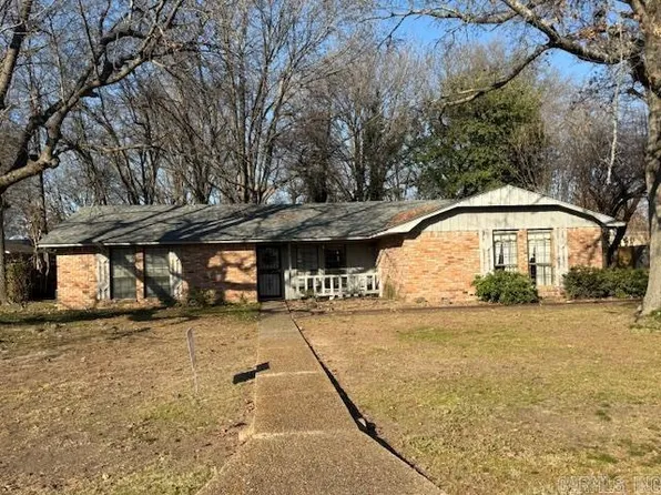 203 Cottonwood Dr, England, AR 72046