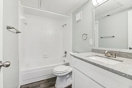 Rochelle Place Photo 1