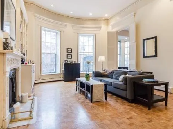 32 Hancock St #2B, Boston, MA 02114