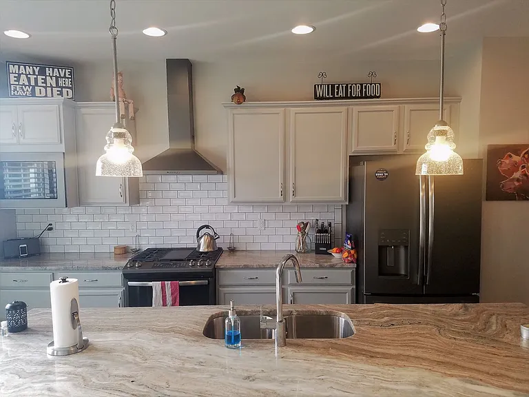 2228 Perennial Cir — Photo 8