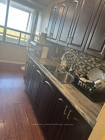 2 bed, $2,275 — Photo 4