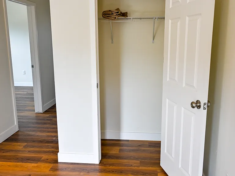 110 N Jefferson St #D — Photo 9