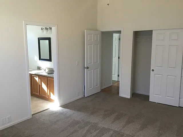 9946 Helena St — Photo 4