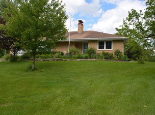 6450 S Old Village Rd, Columbia, MO 65203