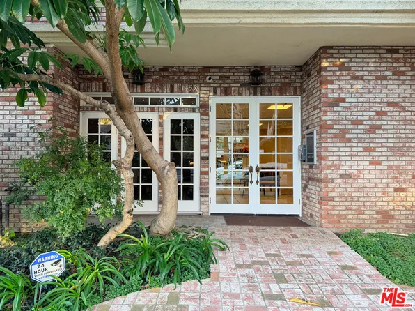 14538 Benefit St Unit 204, Sherman Oaks, CA 91403