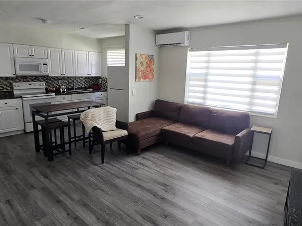 1130 NE 111th St #1130, Miami, FL 33161