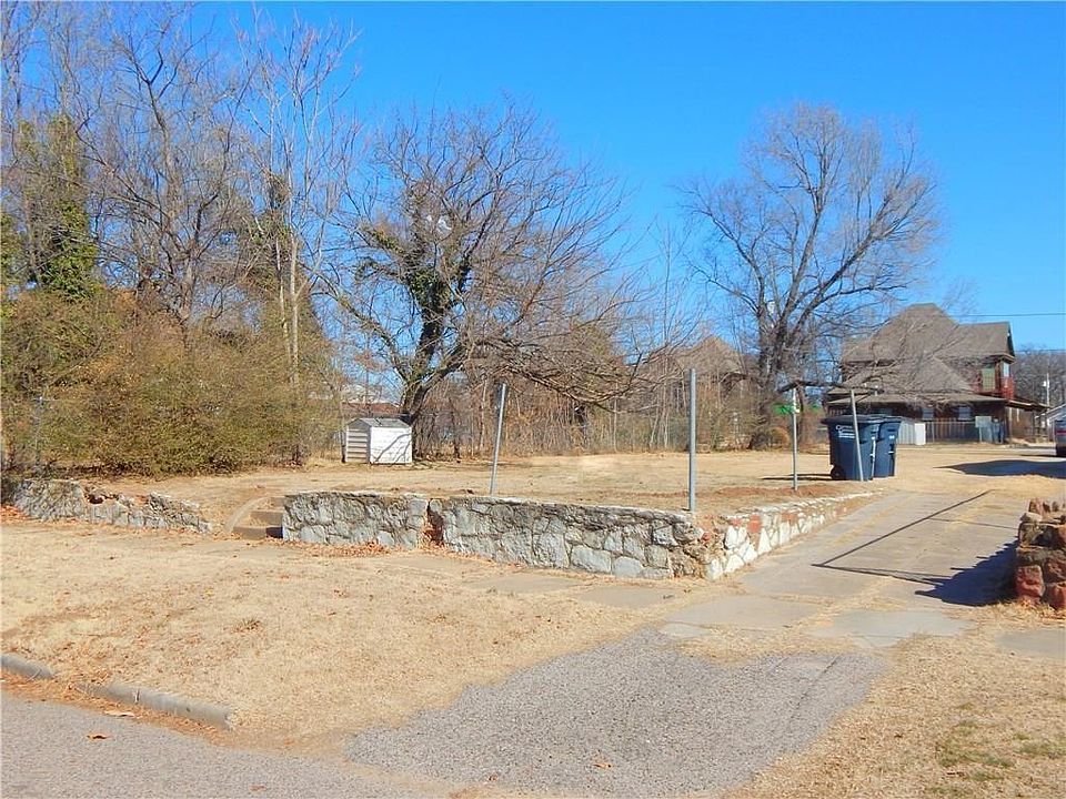 2nd image of 419 N Aydelotte Ave