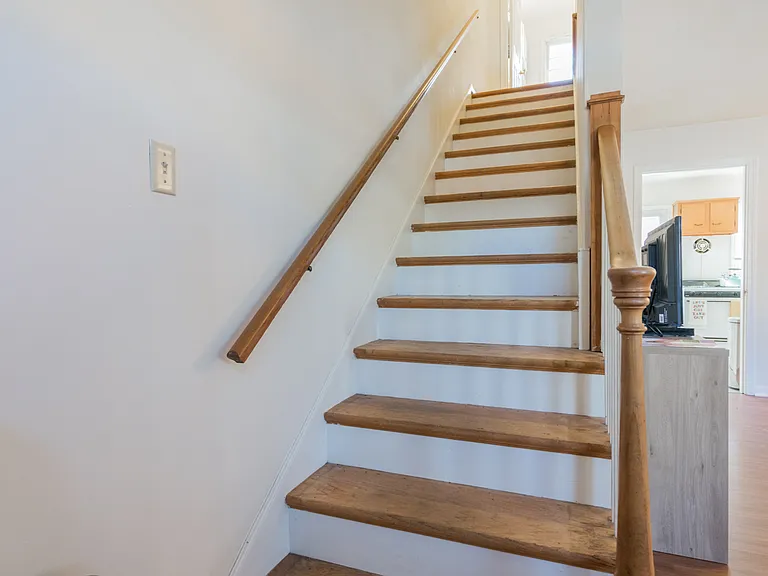Arlington Park Townhomes — Photo 8
