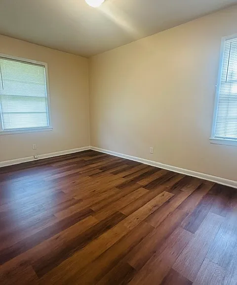 3717 Freemile Ave — Photo 9