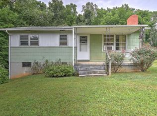 427 Frog Level Rd, Johnson City, TN 37615