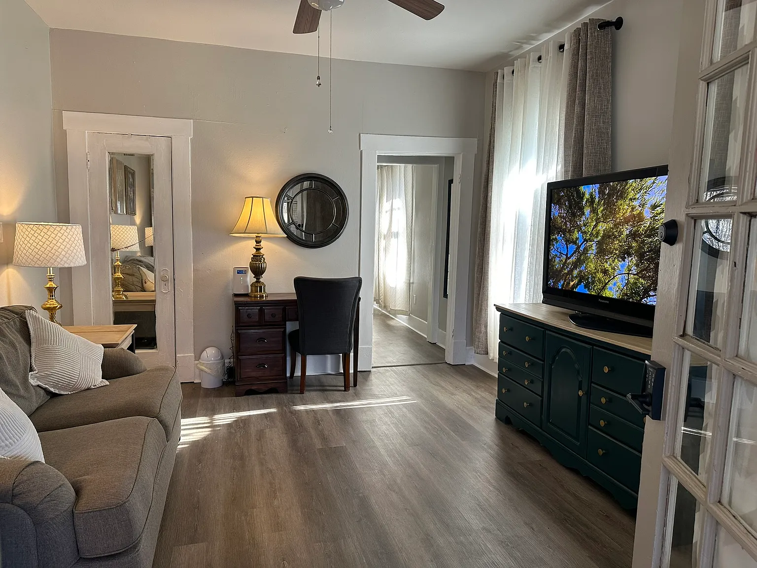 1 bed, 750 sqft, $1,750 — Photo 2