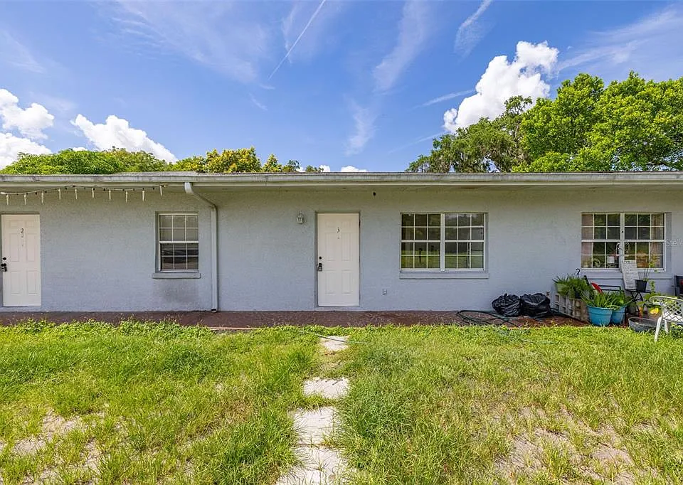 2150 Barbara Dr #2