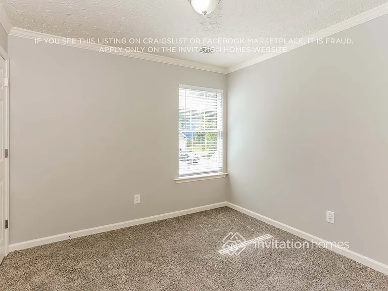 3755 Oak Park Dr — Photo 13