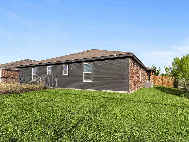 4709 Waterproof Dr #A — Photo 28