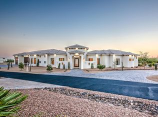 2438 N 90th St, Mesa, AZ 85207