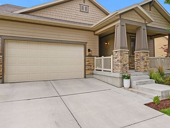 3rd image of 11181 S Village Grove Ln