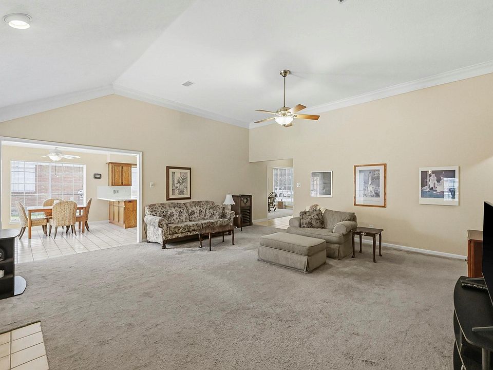 1st image of 19806 Bambiwoods Ct