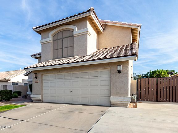 5th image of 1549 W LARK Drive
