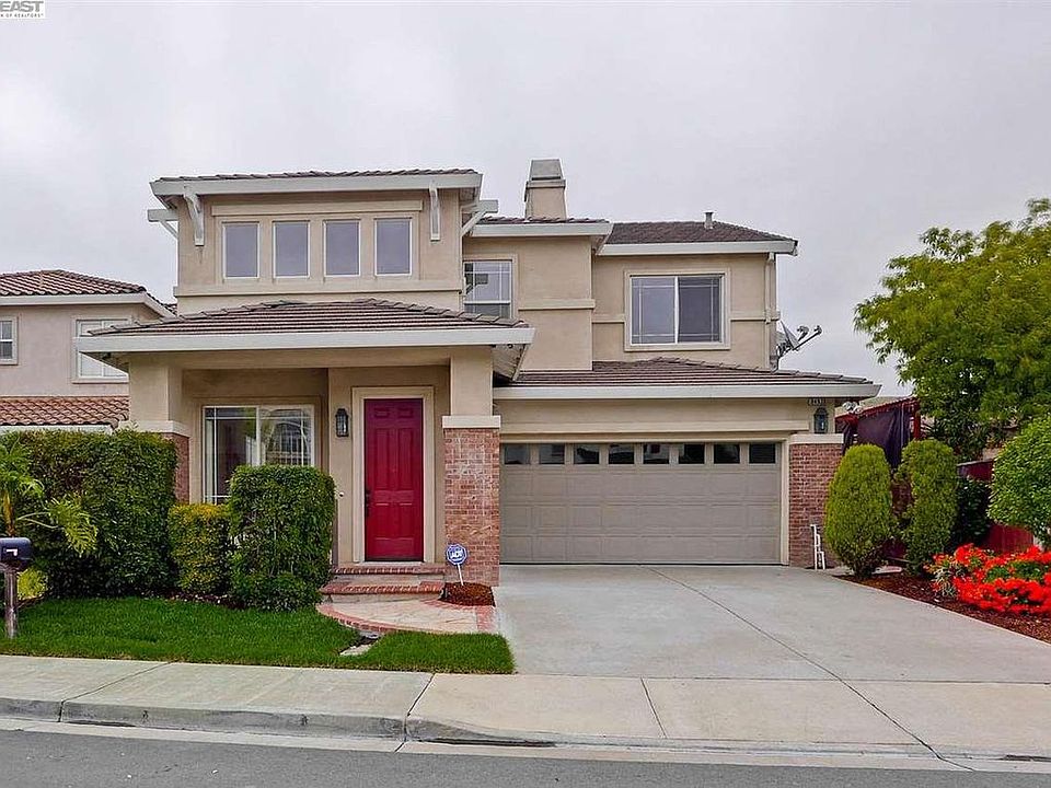 1st image of 34533 Mahogany Ln