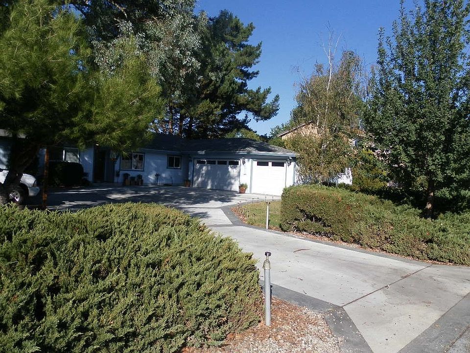 1st image of 2339 Olivet Ave