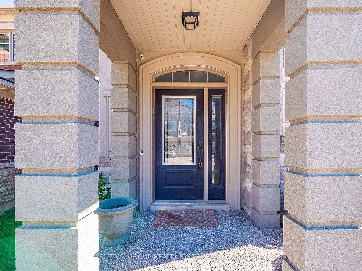 4 bed, $5,000 — Photo 3