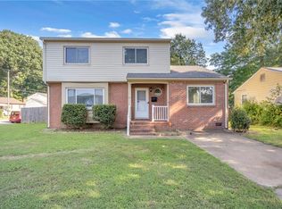 20 Scott Dr, Hampton, VA 23661