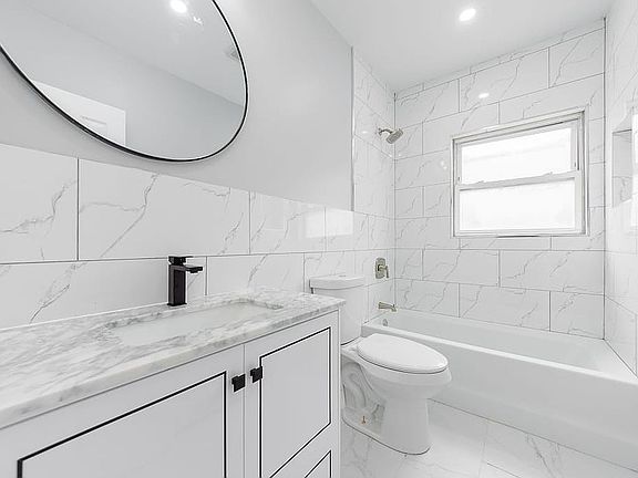 4th image of 224-20 133rd Ave #1