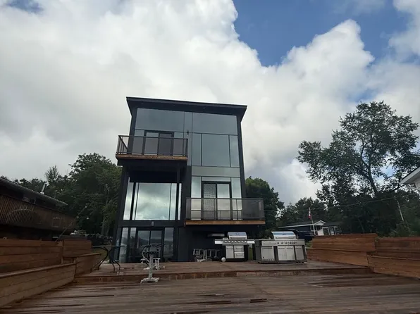 25 Sallows Dr, Victoria Harbour, ON L0K 2A0