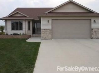 1210 20th Ave SE, East Grand Forks, MN 56721
