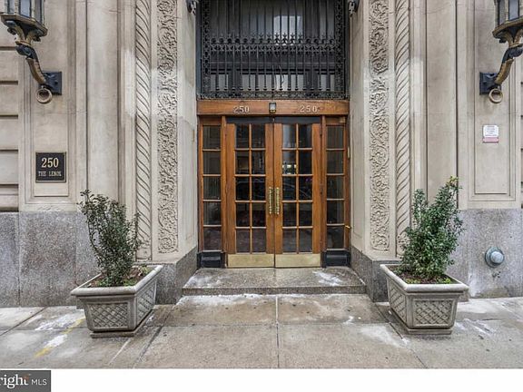 3rd image of 250 S 13th St APT 1A