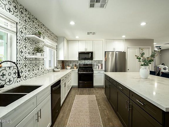 2nd image of 8115 E CYPRESS Street