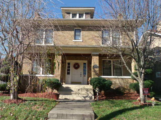 1st image of 2213 Waller St