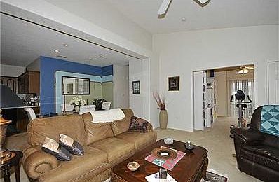 5th image of 6967 Park Square Dr APT B