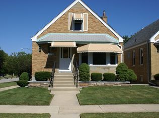 2579 Clarke St, River Grove, IL 60171