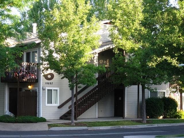 2nd image of 10887 Ustick Rd