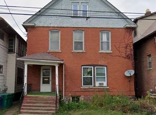 826 Chilton Ave #3, Niagara Falls, NY 14301