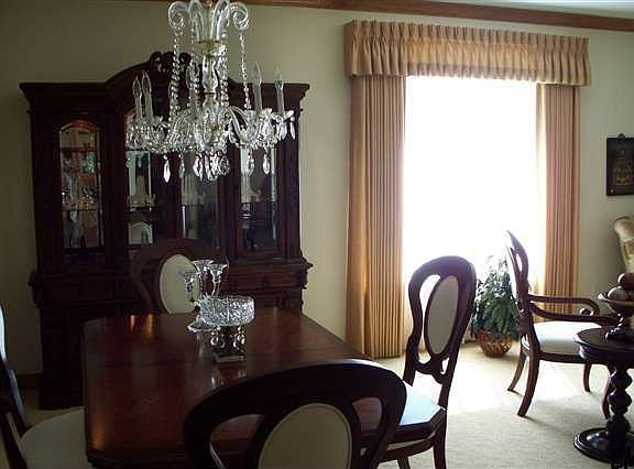 4th image of 1107 Remington Ct