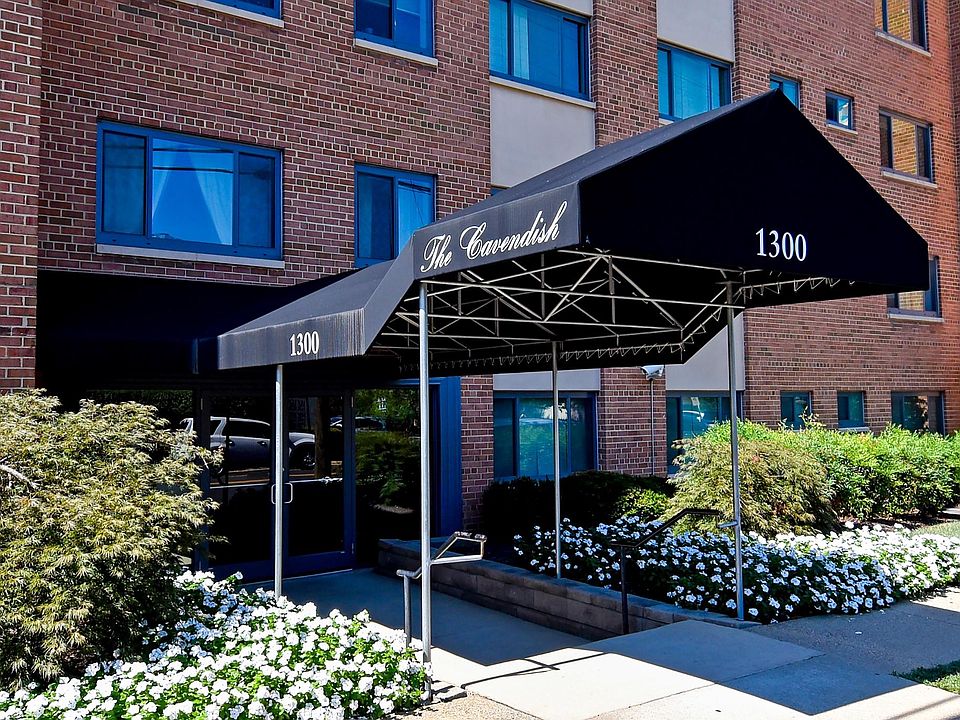 1st image of 1300 S Arlington Ridge Rd APT 204