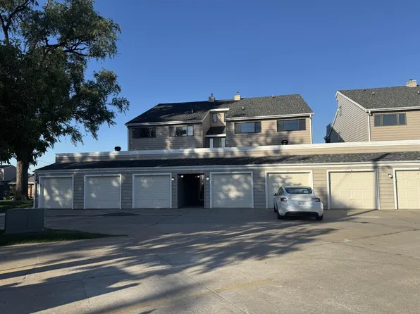 4624 Navajo St APT 4, Council Bluffs, IA 51501