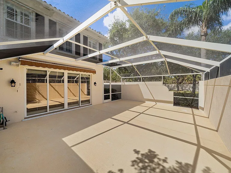 2117 Tigris Dr — Photo 35