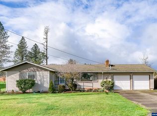 134 Central Ave, Lebanon, OR 97355