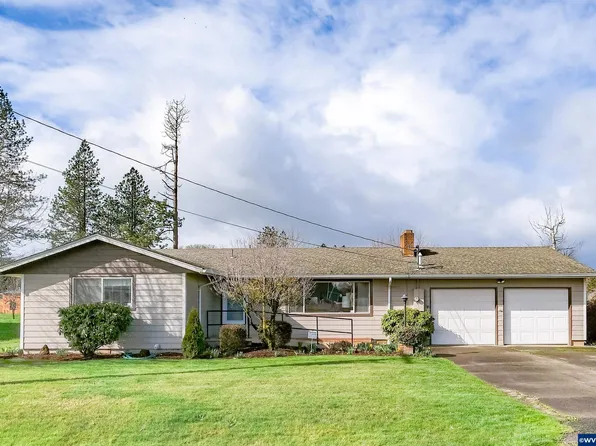 134 Central Ave, Lebanon, OR 97355