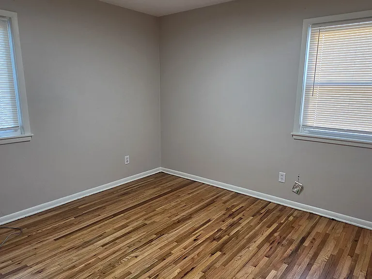1817 3rd St SW — Photo 10